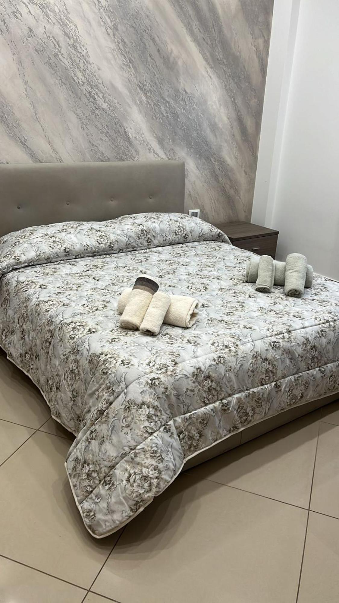 Casa Vacanza Helios Leonforte Kültér fotó