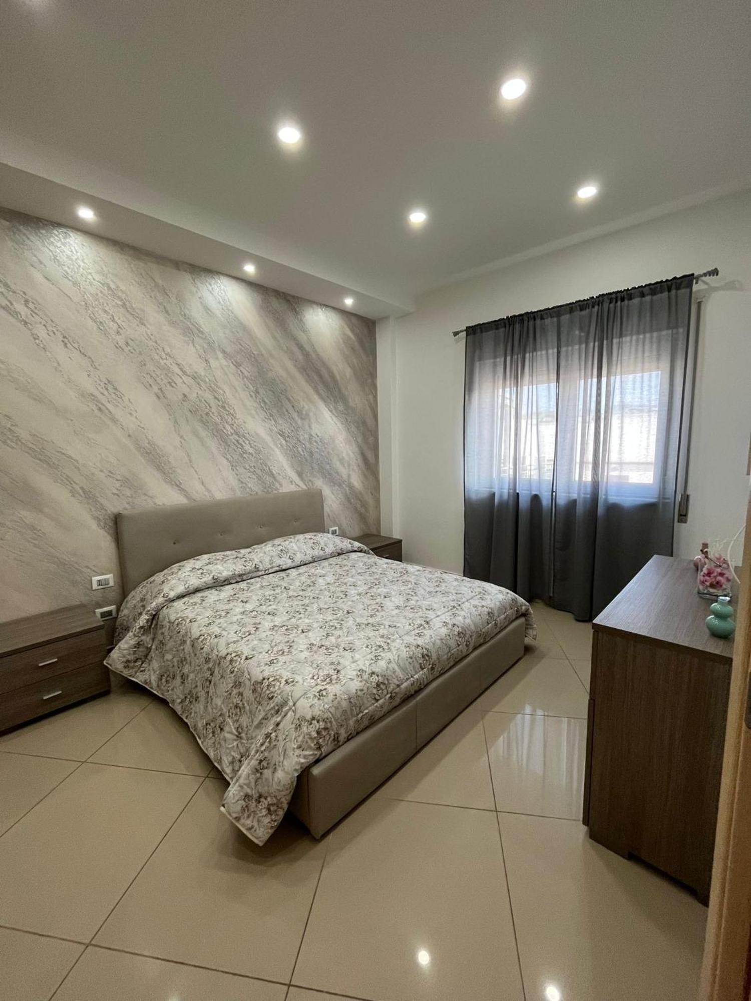 Casa Vacanza Helios Leonforte Kültér fotó