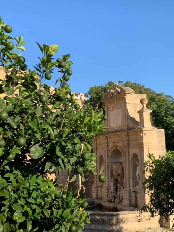 Casa Vacanza Helios Leonforte Kültér fotó
